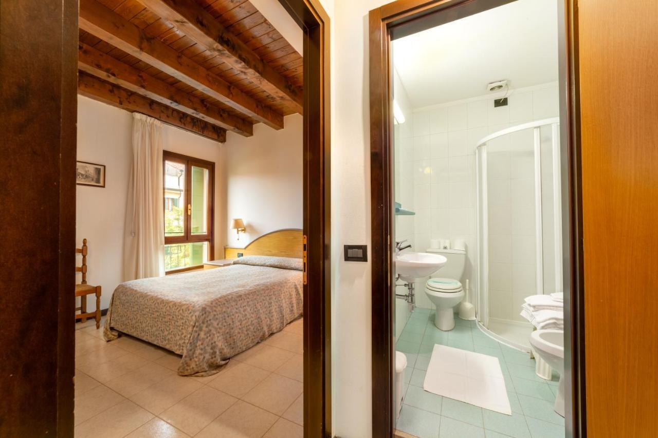Albergo Ristorante Leon D'Oro إستيه المظهر الخارجي الصورة